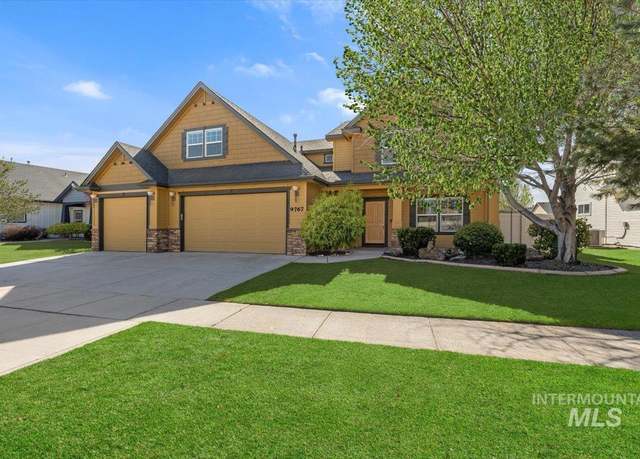 Property at 9767 W Bray Creek St, Star, ID 83669, 4 beds, 2.5 baths