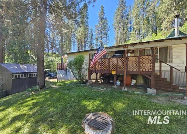 Property at 29 Beaver Creek Rd, Boise, ID 83716, 3 beds, 2 baths