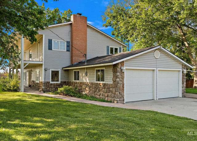 Property at 11141 Hailey Ave, Nampa, ID 83651, 4 beds, 2.5 baths