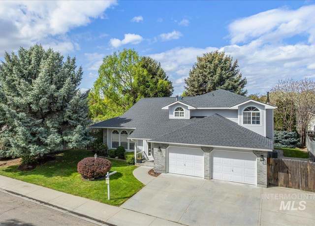 Property at 2007 N Monaco Way, Meridian, ID 83646, 3 beds, 2.5 baths