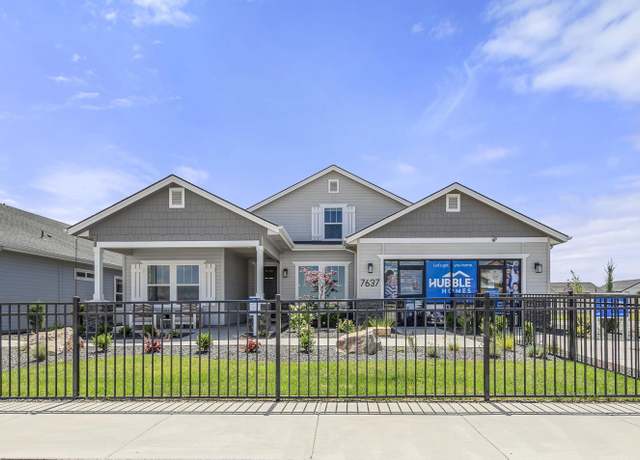Property at 7831 E Meriwether Dr, Nampa, ID 83687, 3 beds, 2 baths