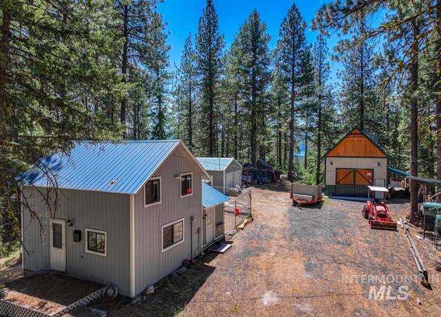 Property at 15 Little Donner Dr, Cascade, ID 83611, 1 bed, 1 bath