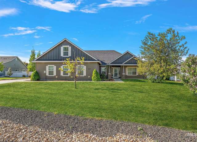 Property at 1617 Avellino Brooke Ct, Nampa, ID 83686, 4 beds, 2 baths