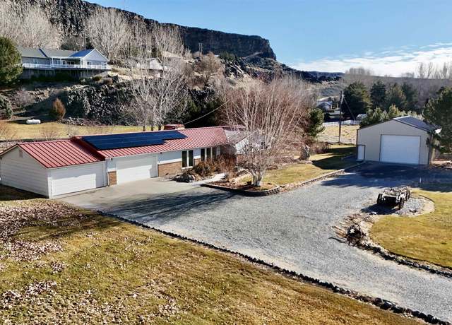 Property at 354 Aspen Dr, Hagerman, ID 83332, 3 beds, 2 baths