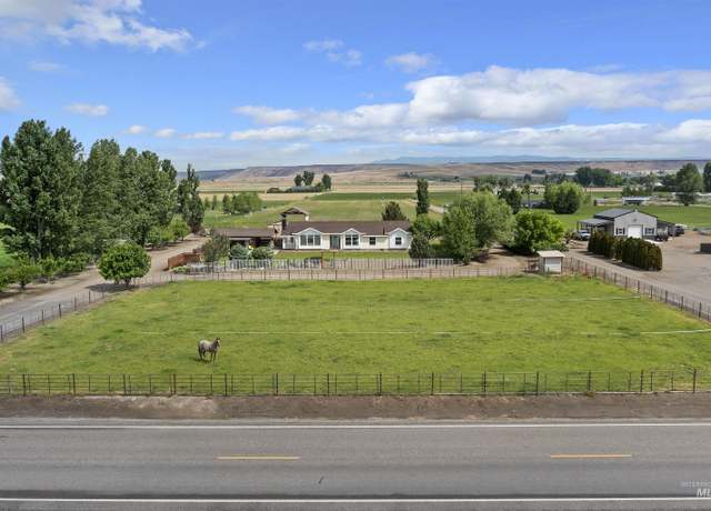 Property at 9788 Highway 78, Hammett, ID 83627, 3 beds, 2 baths