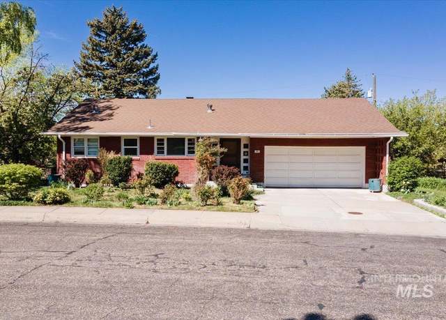 Property at 181 S 16th Pl, Pocatello, ID 83201, 4 beds, 2 baths