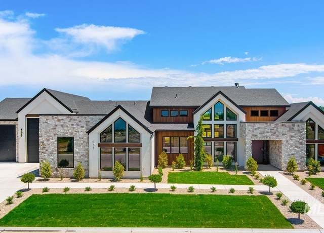 Property at 533 Century Ave, Middleton, ID 83644, 3 beds, 3.5 baths