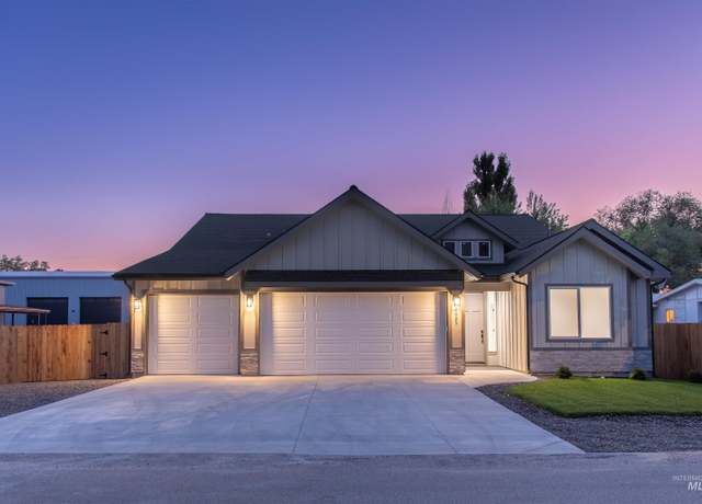 Property at 2025 S Penninger Dr, Boise, ID 83709-2759, 3 beds, 3 baths