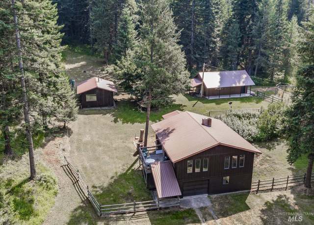 Property at 191 Crooked Rd, White Bird, ID 83554, 3 beds, 2 baths
