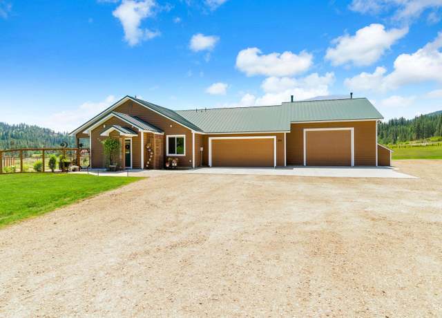 Property at 20 Stowa Way, Garden Valley, ID 83622, 3 beds, 2 baths