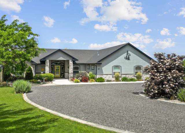 Property at 3847 N 2456 E, Filer, ID 83328, 4 beds, 2.5 baths