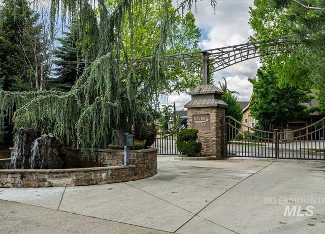 Property at 5777 N Duxbury Pier Ln, Garden City, ID 83714, 2 beds, 2 baths