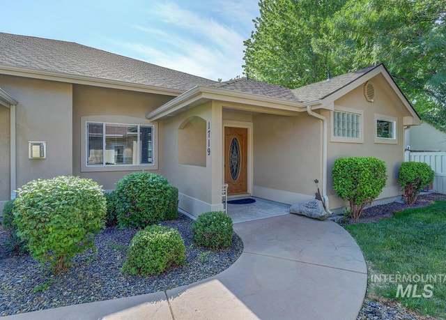 Property at 1719 E Horse Creek Ct, Meridian, ID 83642, 3 beds, 2 baths