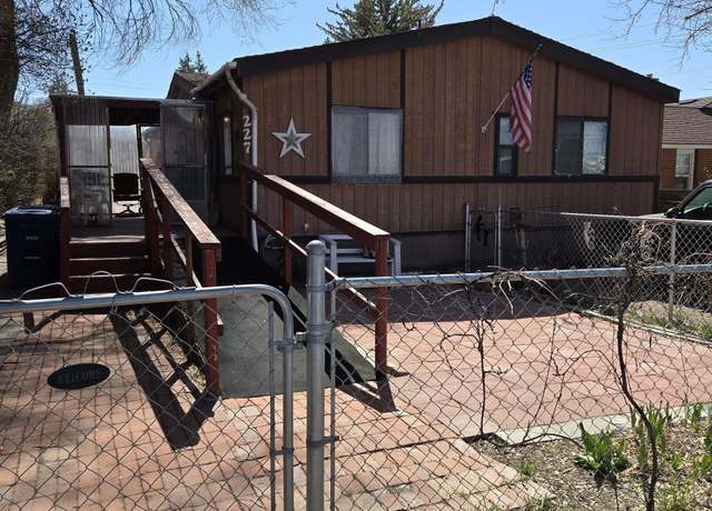 Property at 227 W Ave D, Jerome, ID 83338, 3 beds, 2 baths