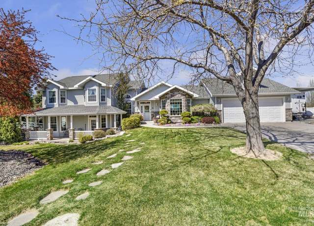 Property at 2554 E 3708 N, Twin Falls, ID 83301, 5 beds, 3 baths