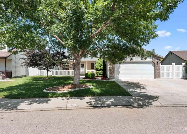 Property at 816 W Georgia Ave, Nampa, ID 83686-2878, 3 beds, 2 baths