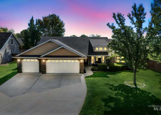 Property at 228 N Aspen Lakes Way, Star, ID 83669, 3 beds, 2 baths