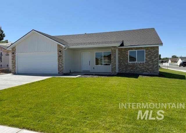 Property at 901 E 23rd Ave, Jerome, ID 83338, 3 beds, 2 baths