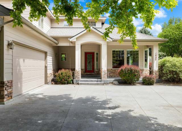 Property at 1430 N Ironbridge Way, Eagle, ID 83616, 5 beds, 3 baths