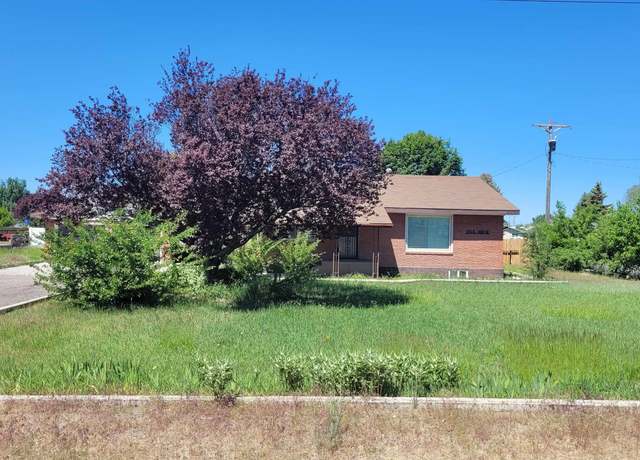 Property at 135 S 600 W, Paul, ID 83347, 3 beds, 2 baths