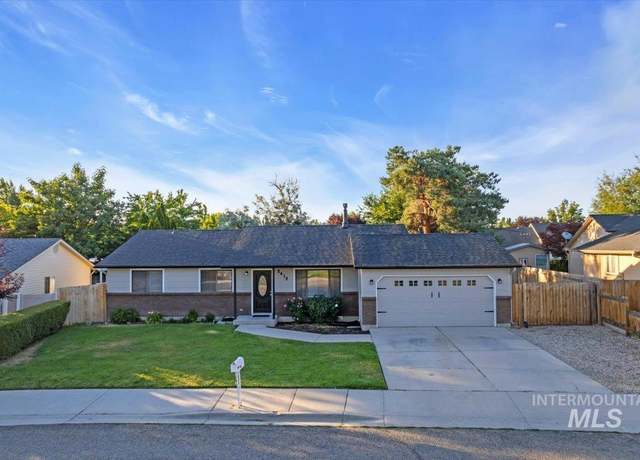 Property at 2412 W Chateau Dr, Meridian, ID 83646, 3 beds, 2 baths
