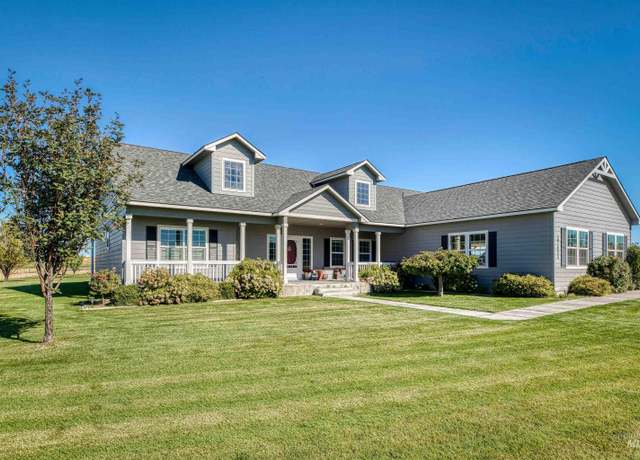 Property at 27652 Hop Rd, Caldwell, ID 83607, 3 beds, 2.5 baths