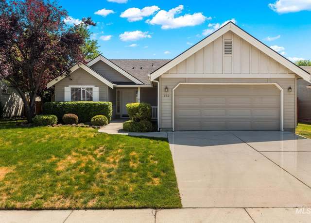 Property at 892 N Echohawk Way, Eagle, ID 83616, 3 beds, 2 baths