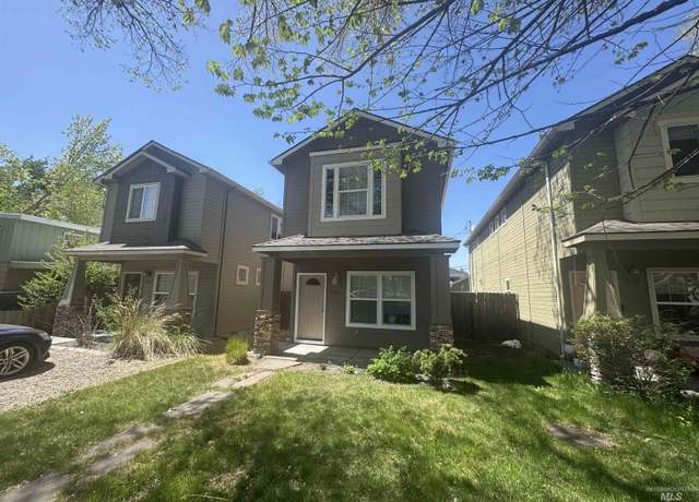 Property at 2103 N 34th St, Boise, ID 83703, 3 beds, 2.5 baths