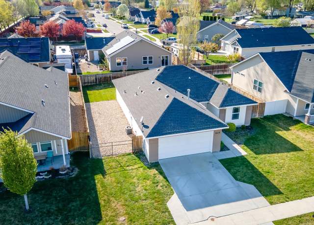Property at 1615 S Horton, Nampa, ID 83686, 3 beds, 2 baths