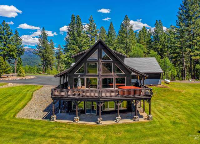 Property at 30 Redtail Ln, Mccall, ID 83638, 4 beds, 3 baths