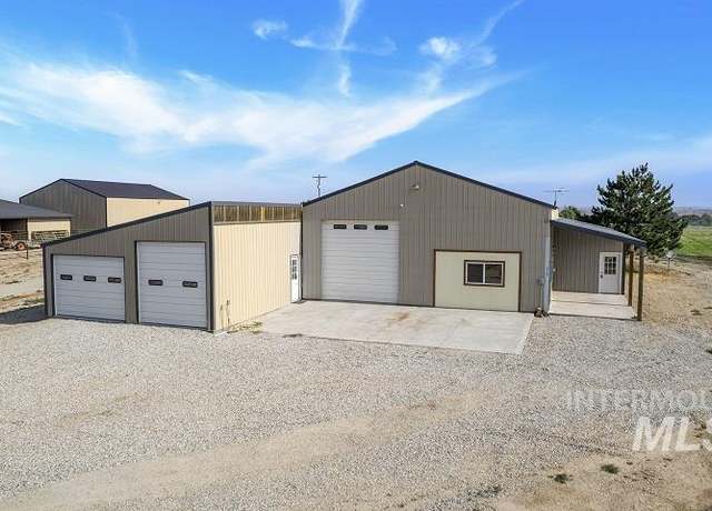 Property at 5720 SE 3rd Ave, New Plymouth, ID 83655, 2 beds, 1 bath