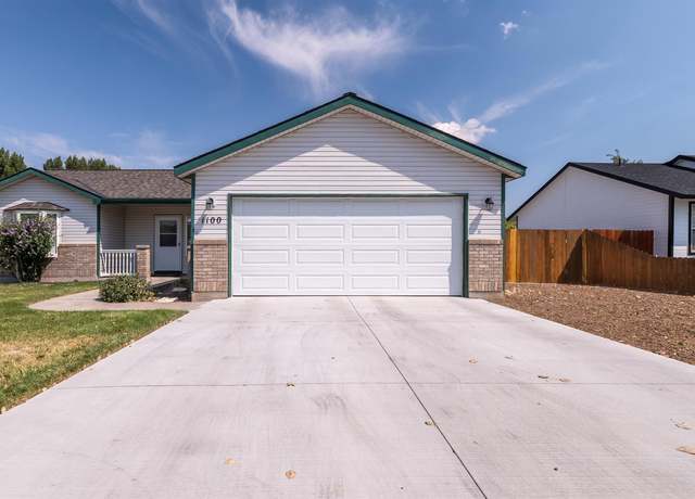 Property at 1100 S Garrett St, Mountain Home, ID 83647, 3 beds, 2 baths