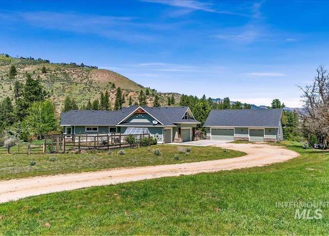 Property at 8 Mt Heinen, Boise, ID 83716, 3 beds, 3 baths