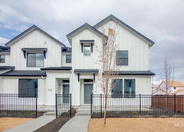 Property at 7099 W Madronawood St, Boise, ID 83709, 3 beds, 2.5 baths