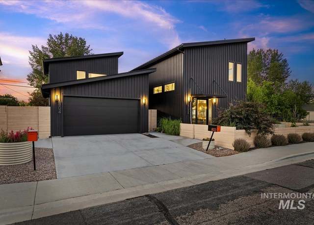 Property at 802 W Elwood Dr, Boise, ID 83706, 3 beds, 3.5 baths