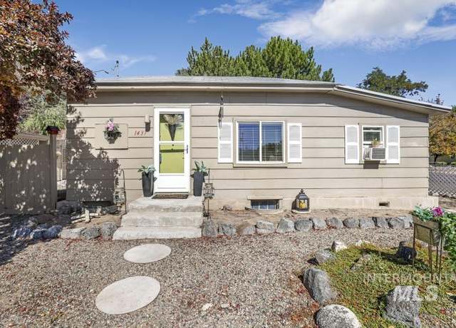 Property at 1437 4th Ave E, Twin Falls, ID 83301, 3 beds, 1 bath