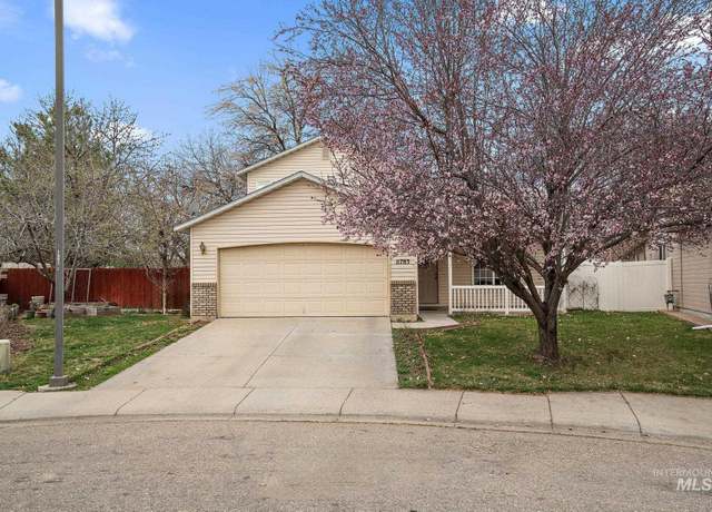 Property at 11783 W Halstead Ct, Boise, ID 83713, 3 beds, 2 baths