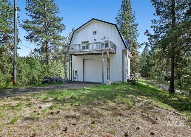 Property at 14 Melonie Lp, Cascade, ID 83611, 3 beds, 2 baths