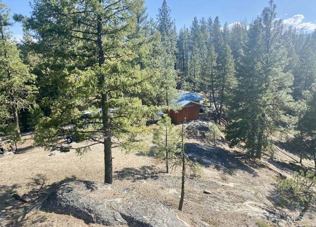 Property at 37 Stanley Dr, Cascade, ID 83611