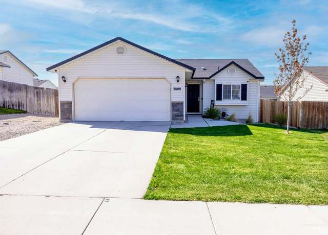 Property at 3808 Hickman St, Caldwell, ID 83607, 3 beds, 2 baths
