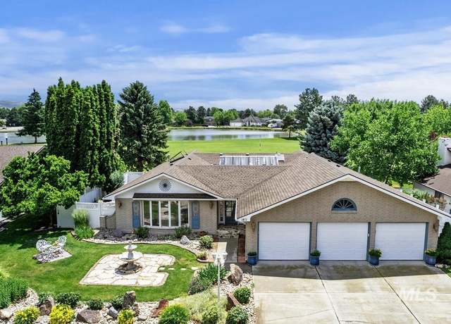 Property at 1411 E Medinah Ct, Eagle, ID 83616-5263, 3 beds, 2 baths