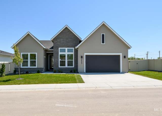 Property at 5423 Sparky Ave, Caldwell, ID 83607, 3 beds, 2.5 baths