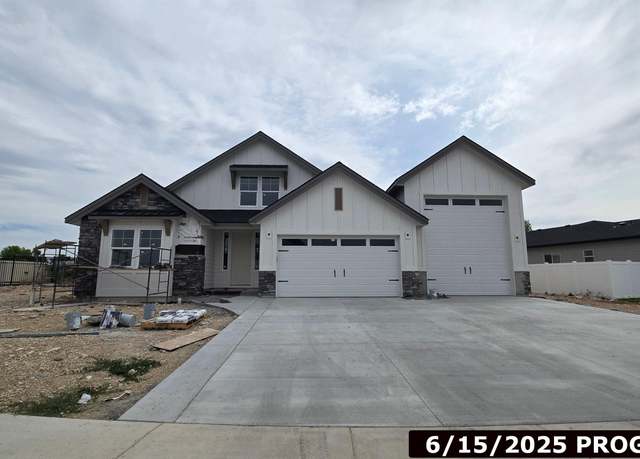 Property at 523 E Jarvis Ct, Meridian, ID 83642, 3 beds, 3 baths