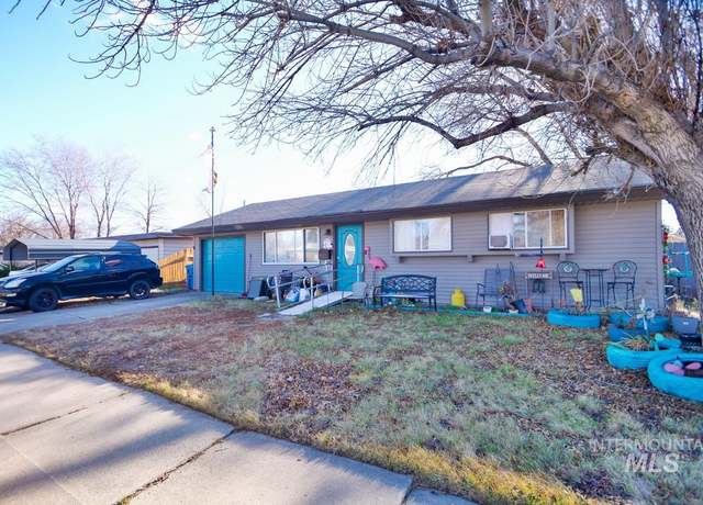 Property at 1045 E 16th N, Mountain Home, ID 83647, 3 beds, 1 bath