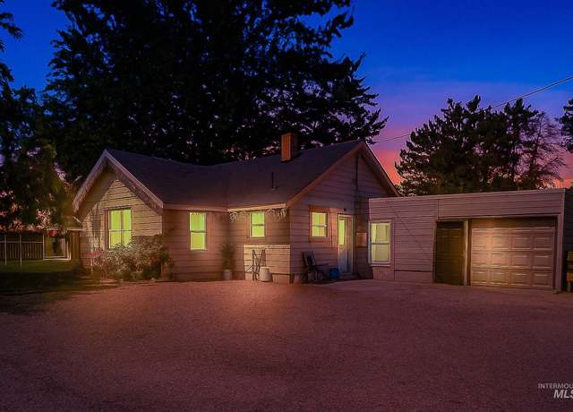 Property at 12998 Orchard Ave, Nampa, ID 83651, 3 beds, 1 bath