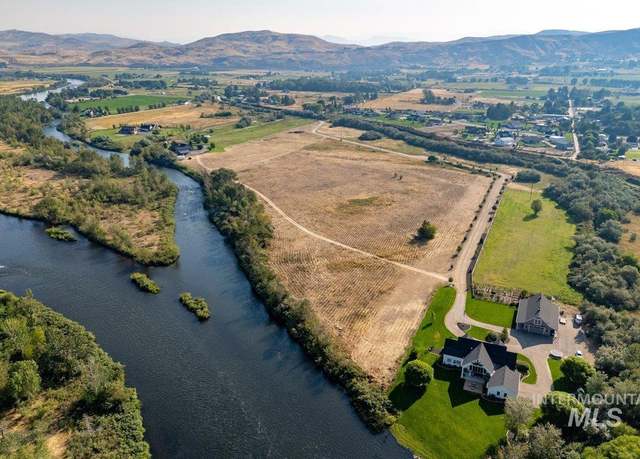 Property at 2325 River Ranch Ln, Emmett, ID 83616