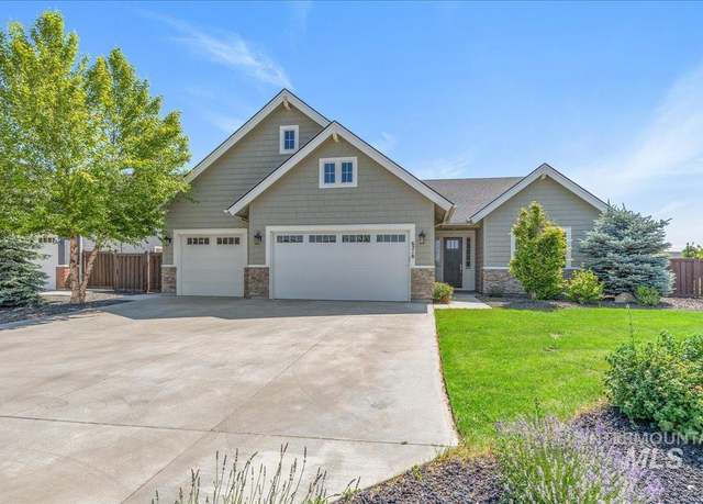 Property at 6218 N Joy Ave, Meridian, ID 83646, 3 beds, 2.5 baths