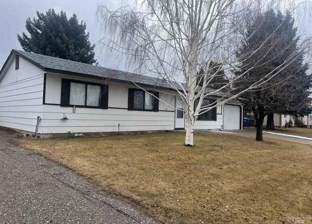 Property at 1902 N Jackson, Jerome, ID 83338, 3 beds, 1 bath