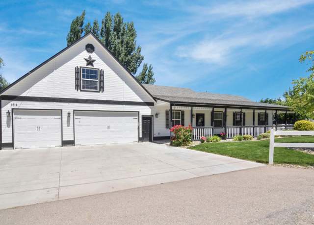 Property at 1612 York Ave, Nampa, ID 83686, 4 beds, 4 baths
