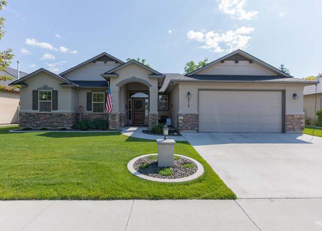 Property at 818 W Dallan Woods Way, Nampa, ID 83686, 3 beds, 2 baths